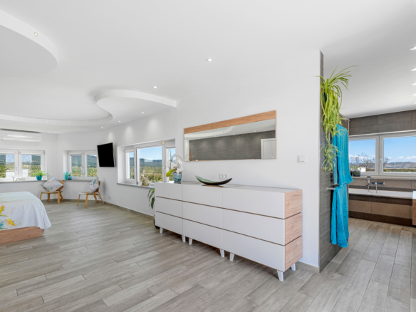 5 Bedroom Property in Torremendo