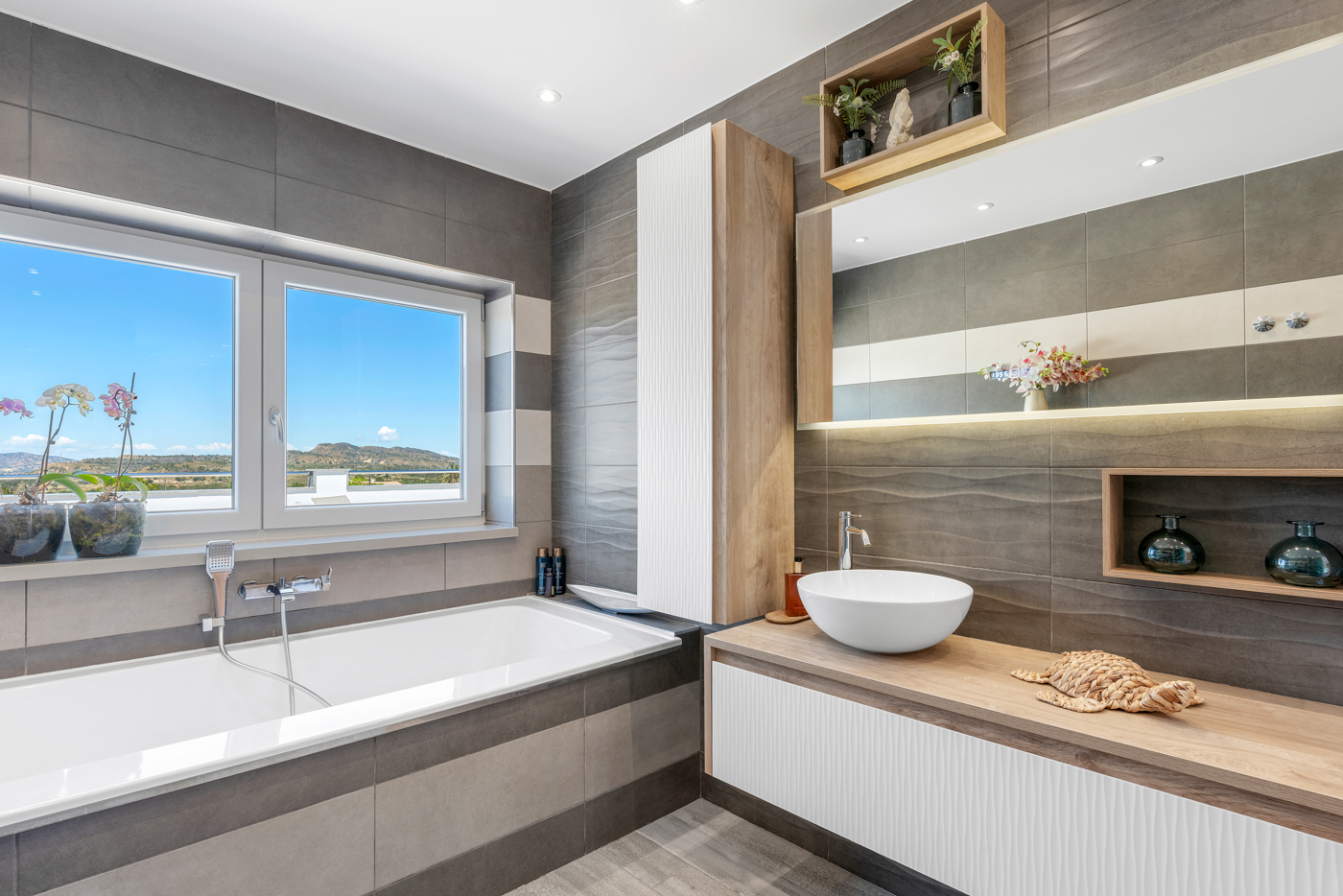 5 Bedroom Property in Torremendo