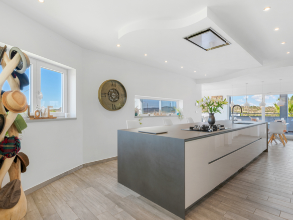 5 Bedroom Property in Torremendo