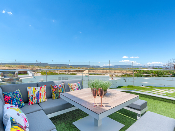 5 Bedroom Property in Torremendo