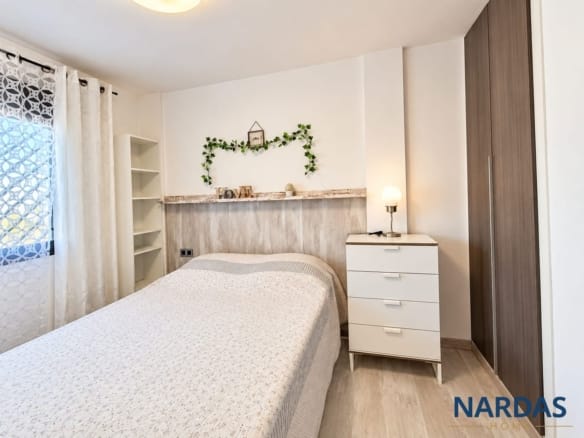 2-BED 2-BATH GROUND FLOOR APARTMENT JUST 80M FROM LA ZENIA BOULEVARD