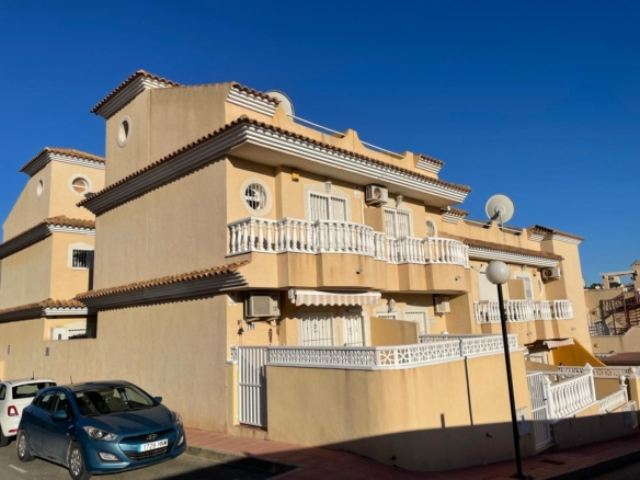 2 Bedroom Property in Villamartin