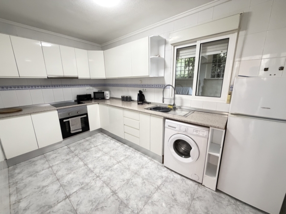 4 Bedroom Property in Villamartin