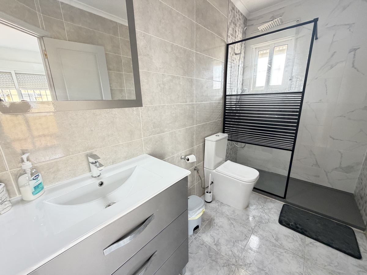 4 Bedroom Property in Villamartin
