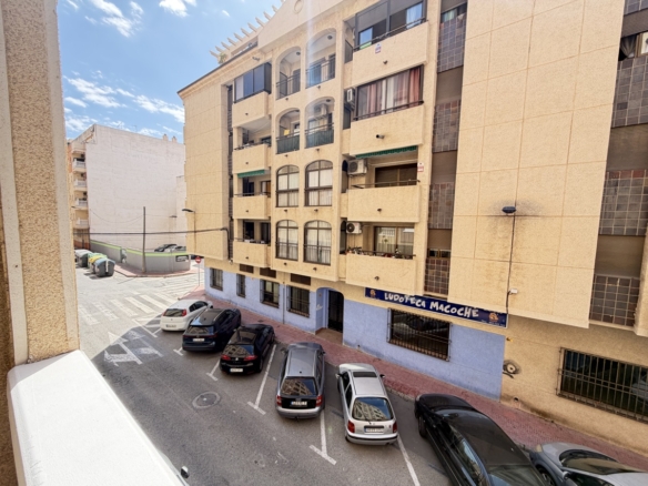 2 Bedroom Property in Torrevieja