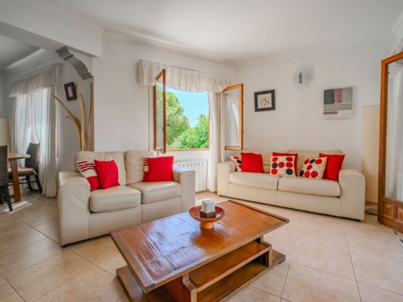4 Bedroom Property in Cabo Roig