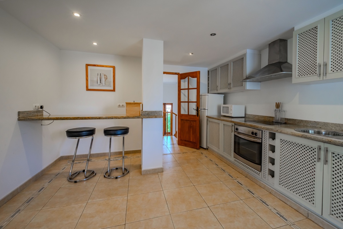 4 Bedroom Property in Cabo Roig