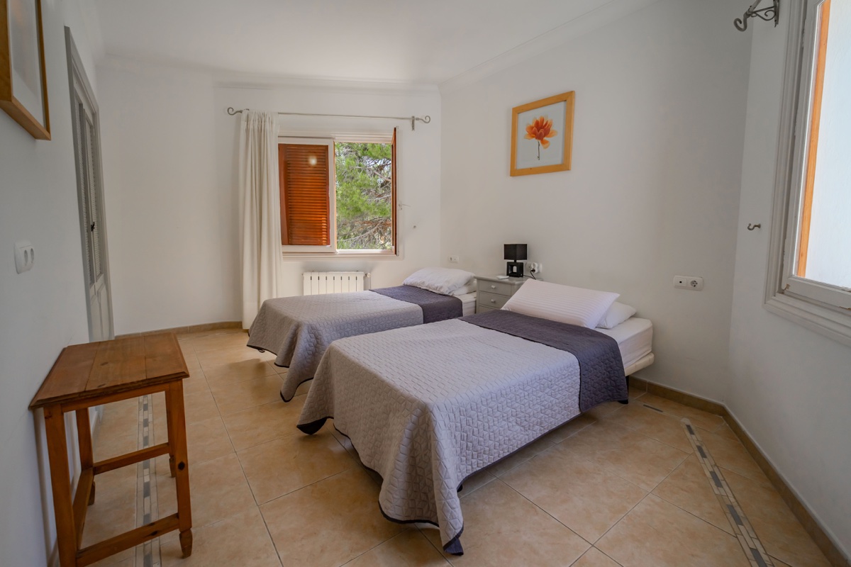 4 Bedroom Property in Cabo Roig