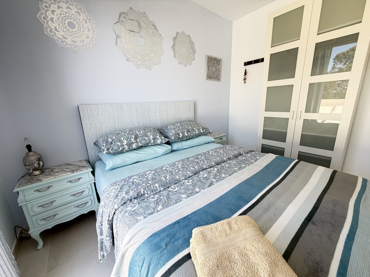 4 Bedroom Property in Mil Palmeras
