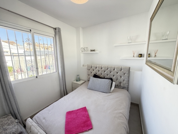 3 Bedroom Property in San Miguel De Salinas
