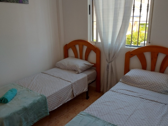 2 Bedroom Property in Playa Flamenca