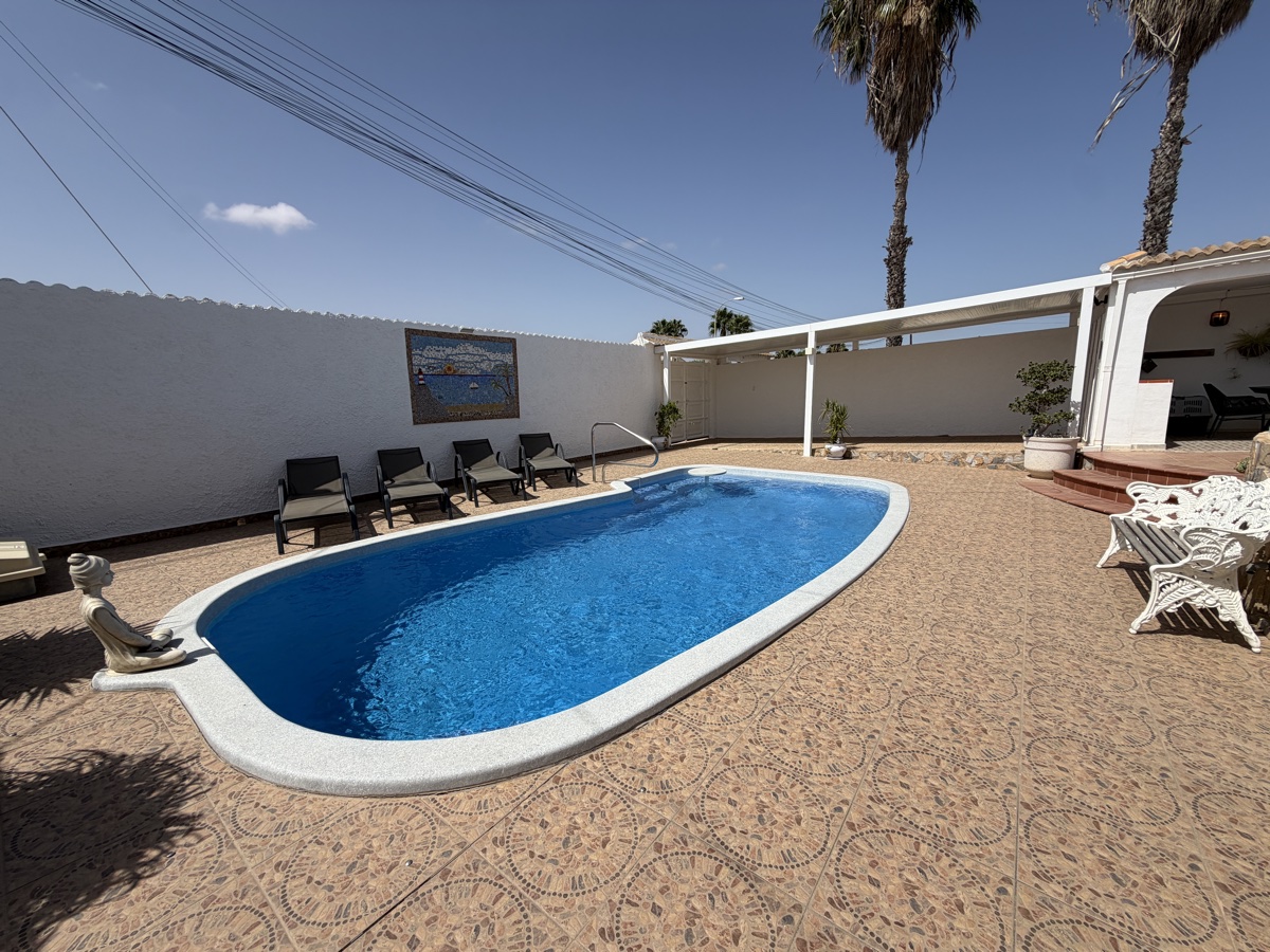 3 Bedroom Property in San Luis