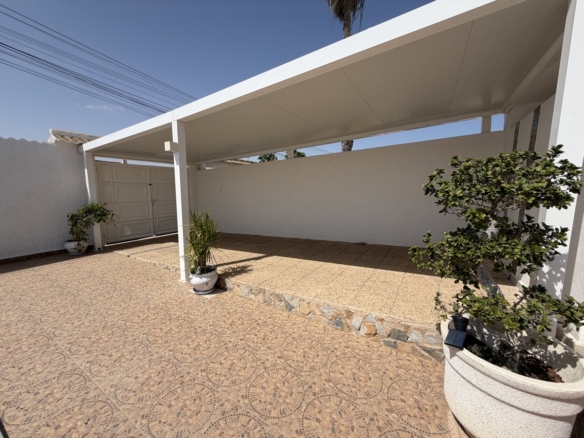 3 Bedroom Property in San Luis