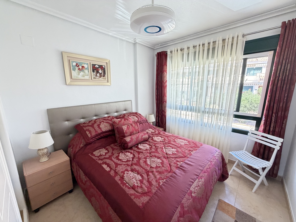 2 Bedroom Property in Campoamor Golf