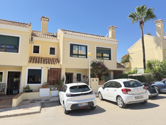 2 Bedroom Property in Campoamor Golf