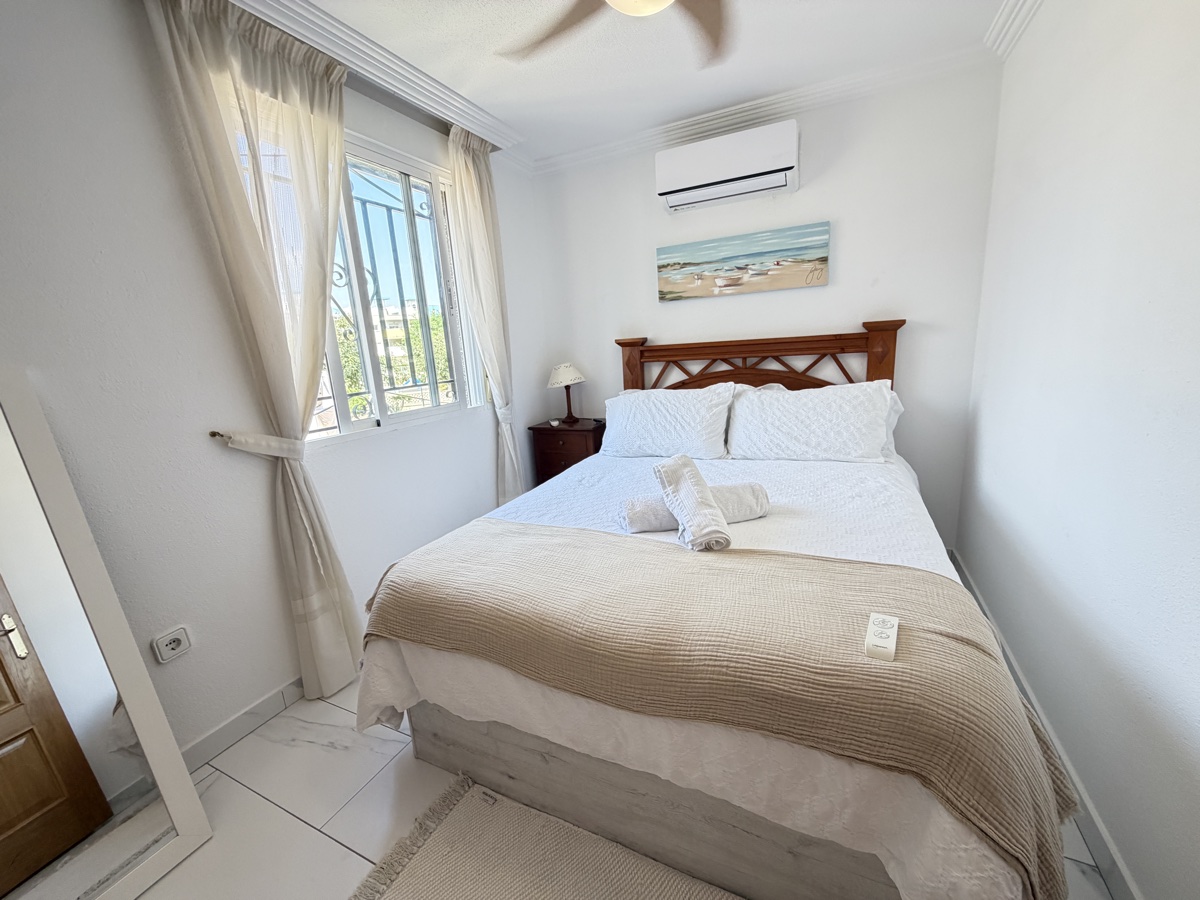 5 Bedroom Property in Villamartin