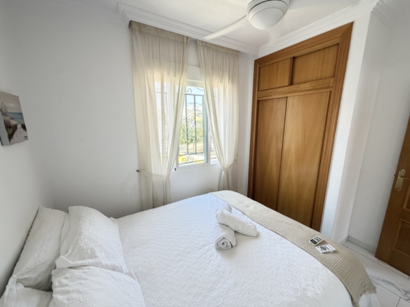 5 Bedroom Property in Villamartin