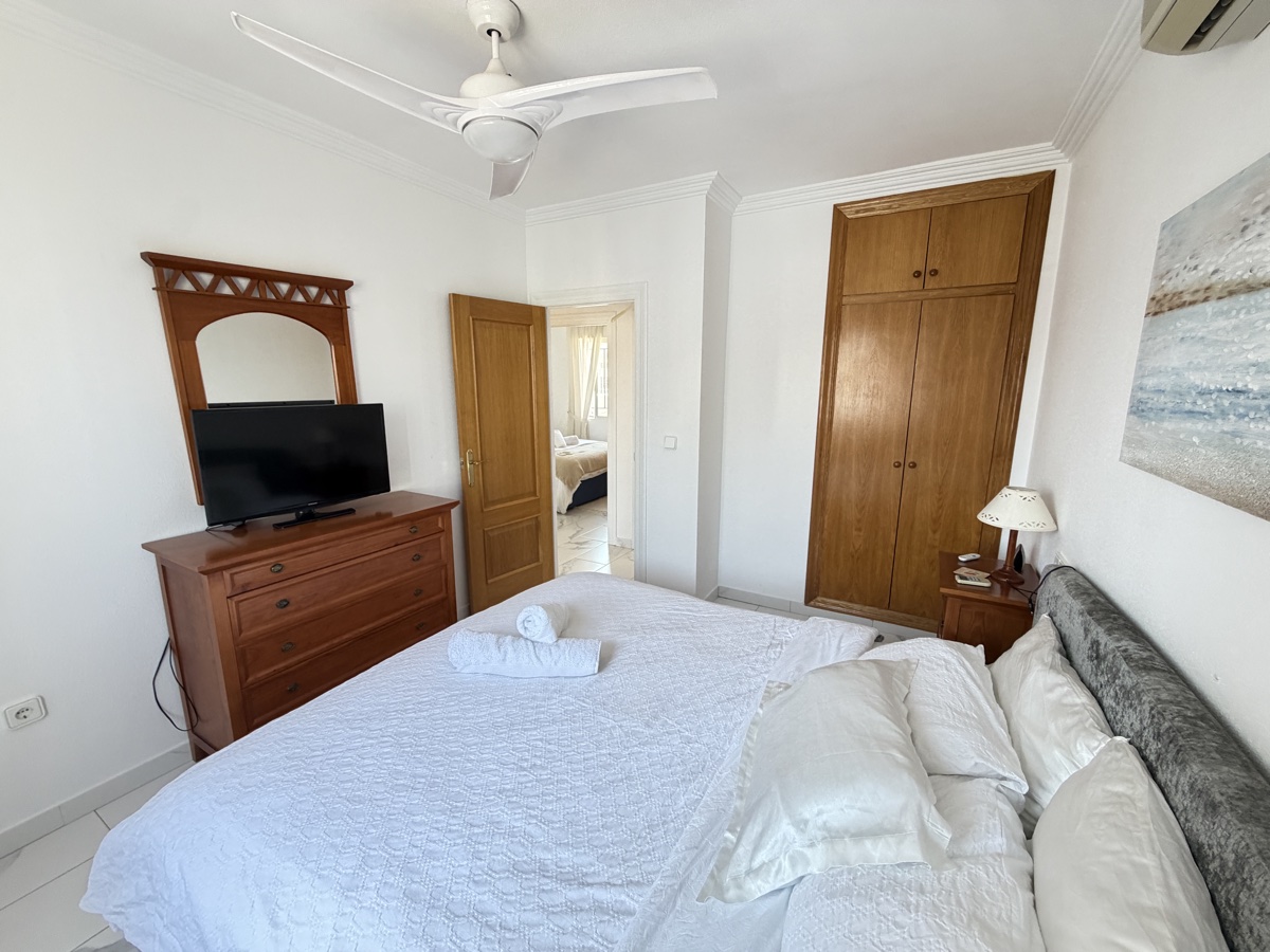 5 Bedroom Property in Villamartin