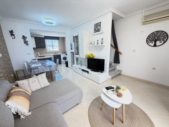 3 Bedroom Property in Cabo Roig