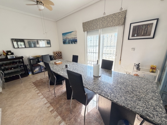 7 Bedroom Property in Gea y Truyols