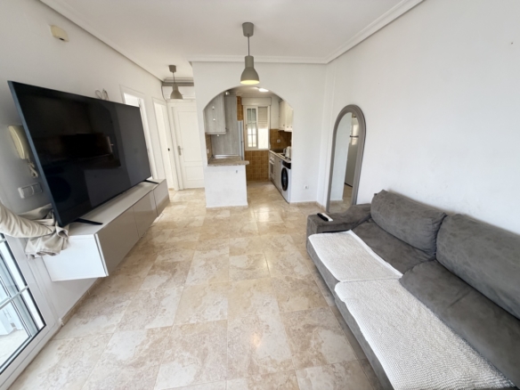 2 Bedroom Property in Lomas De Cabo Roig