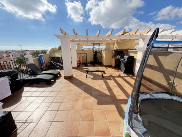 2 Bedroom Property in Lomas De Cabo Roig
