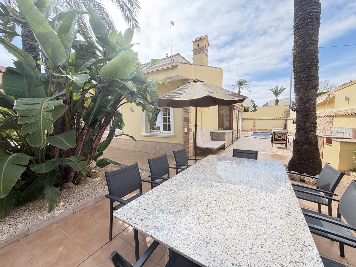 4 Bedroom Property in Cabo Roig
