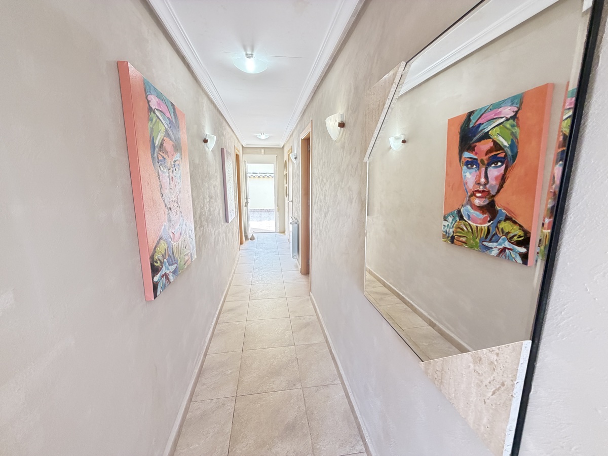 4 Bedroom Property in Cabo Roig