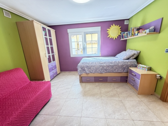 4 Bedroom Property in Cabo Roig