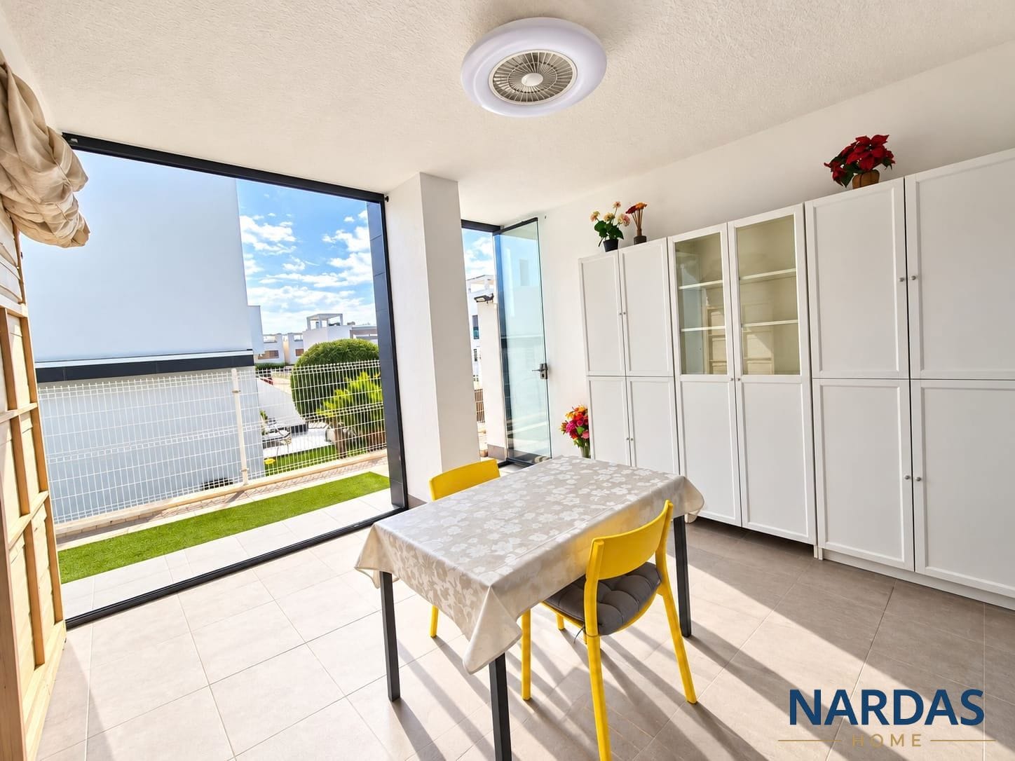 2-BED 2-BATH GROUND FLOOR APARTMENT JUST 80M FROM LA ZENIA BOULEVARD