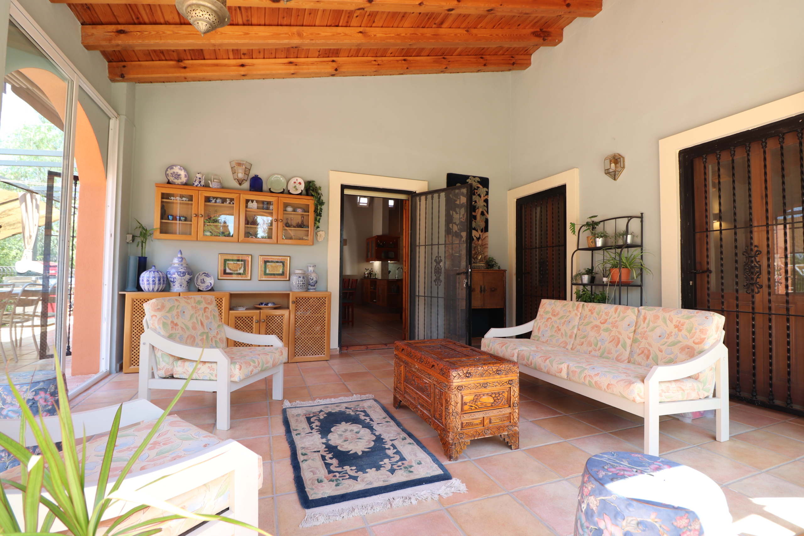 7 Bedroom Property in Catral
