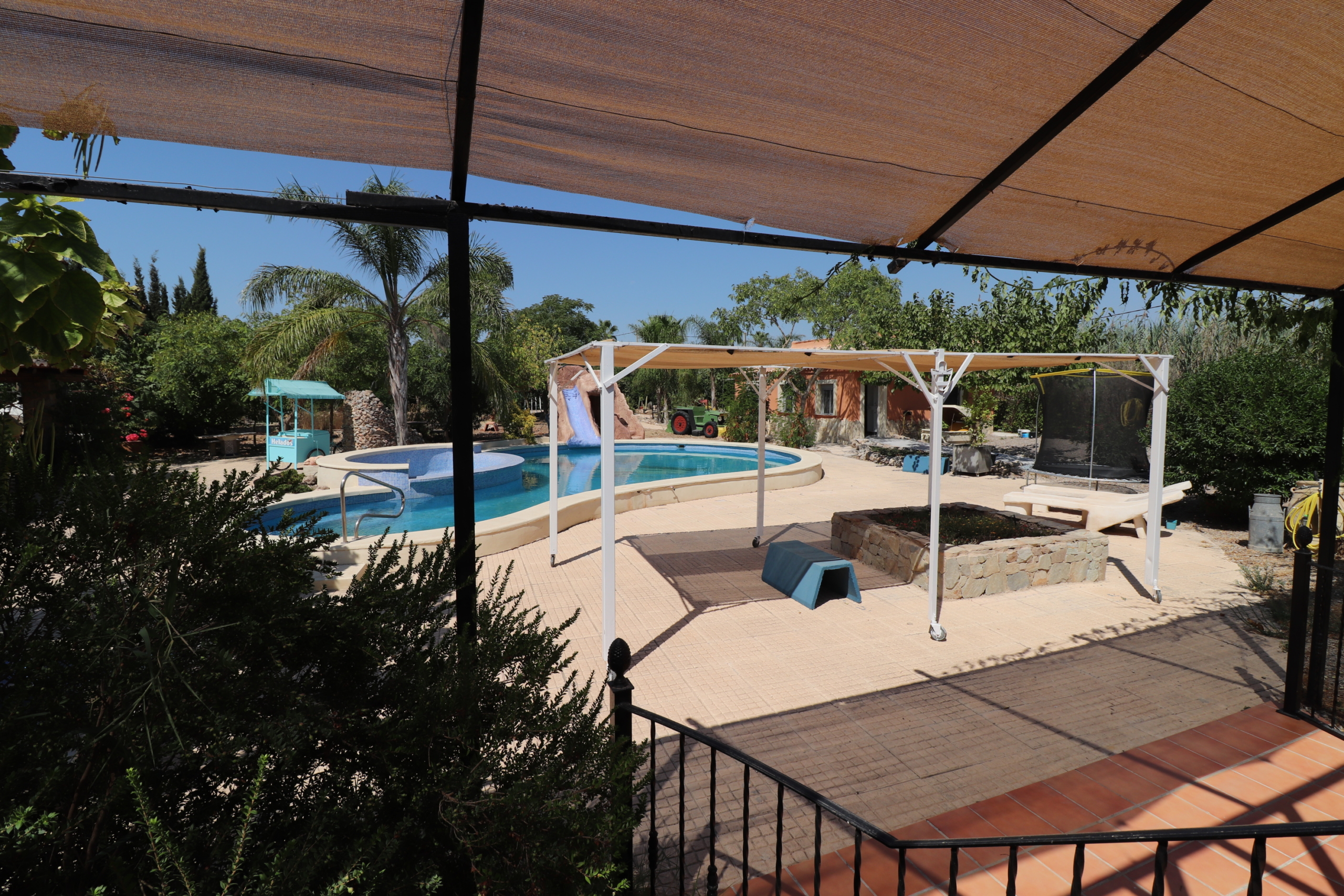 7 Bedroom Property in Catral