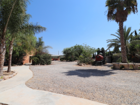 7 Bedroom Property in Catral