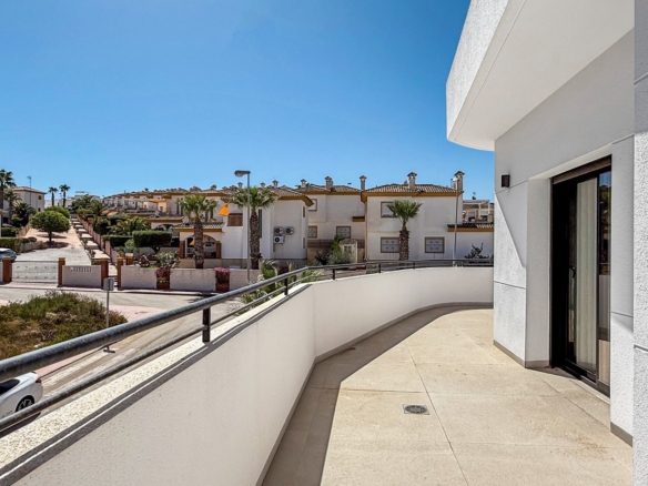 4 Bedroom Property in Rojales
