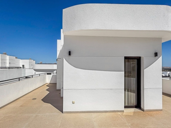 4 Bedroom Property in Rojales