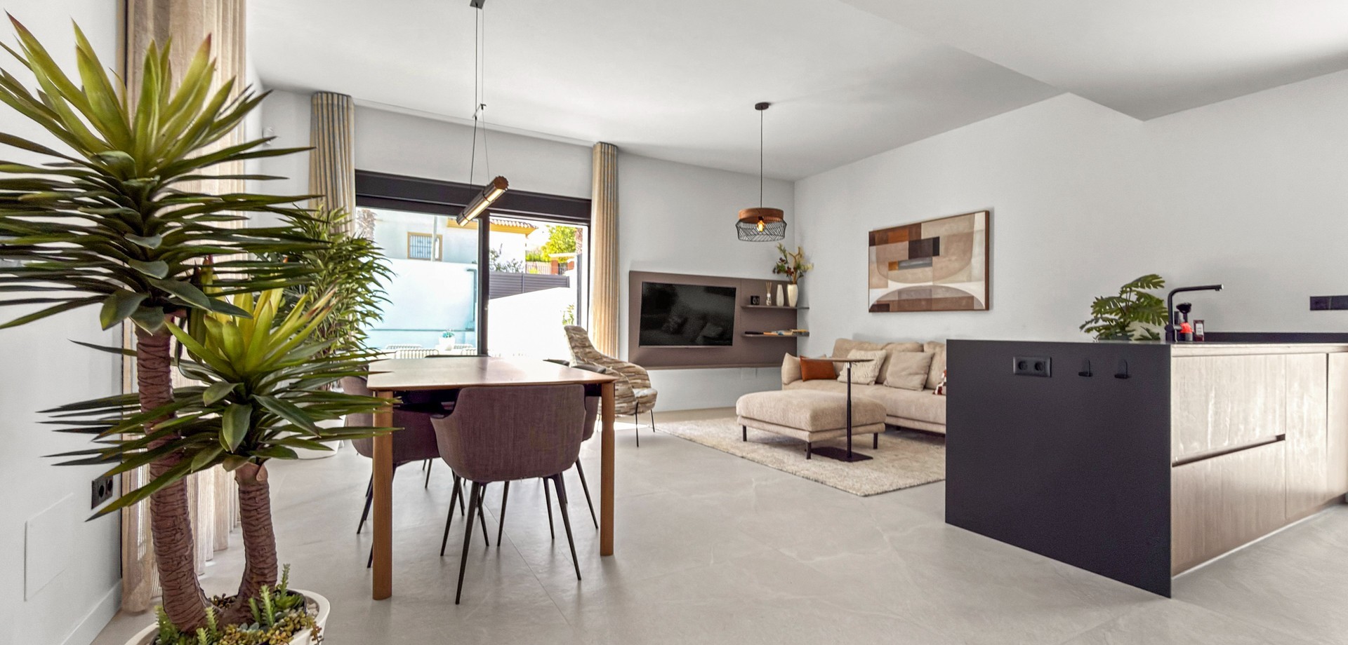 4 Bedroom Property in Rojales