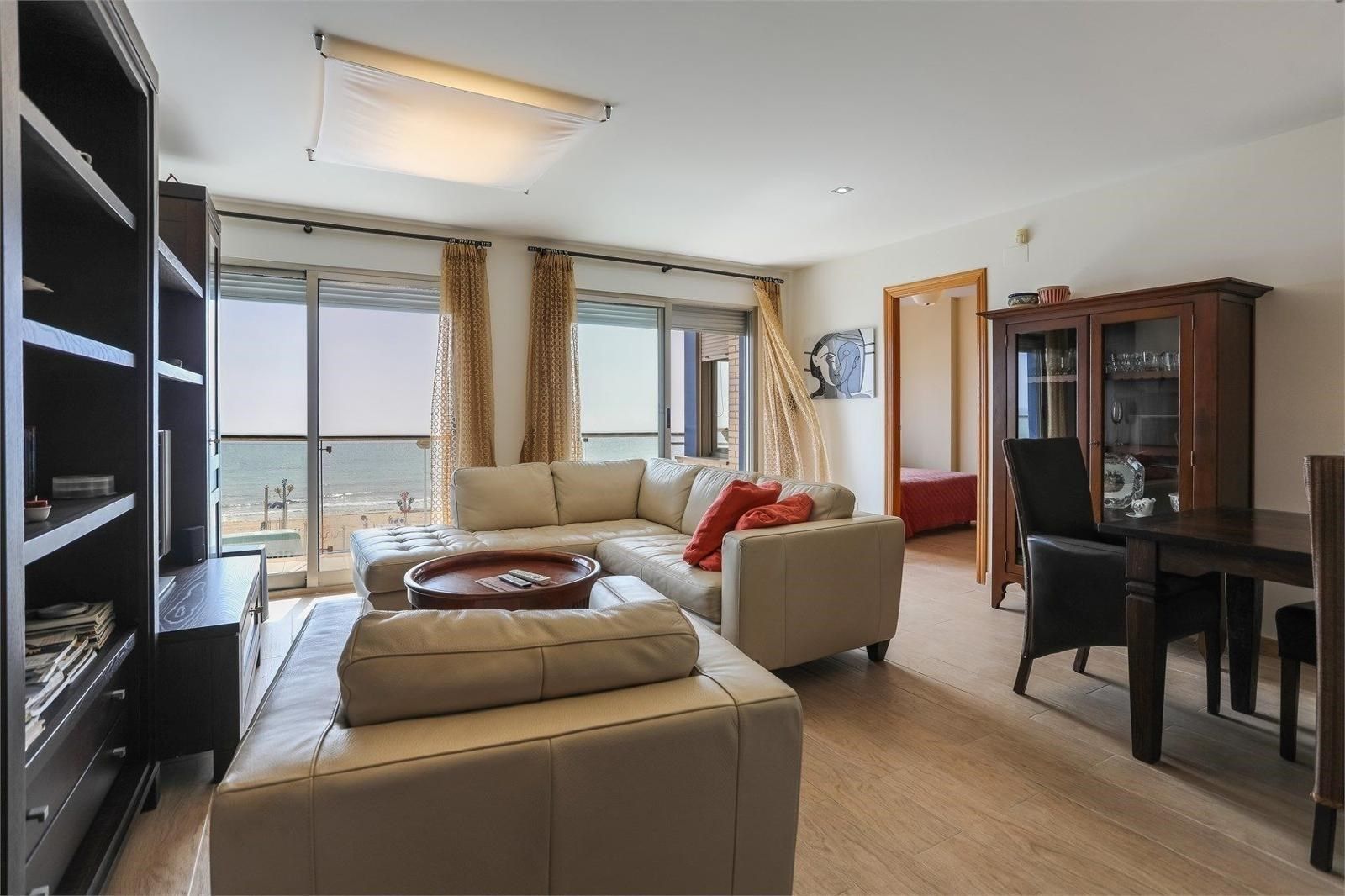 4 Bedroom Property in Torrevieja