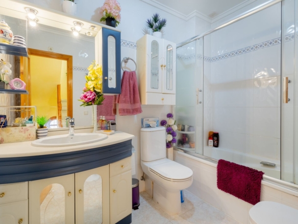 4 Bedroom Property in Torrevieja
