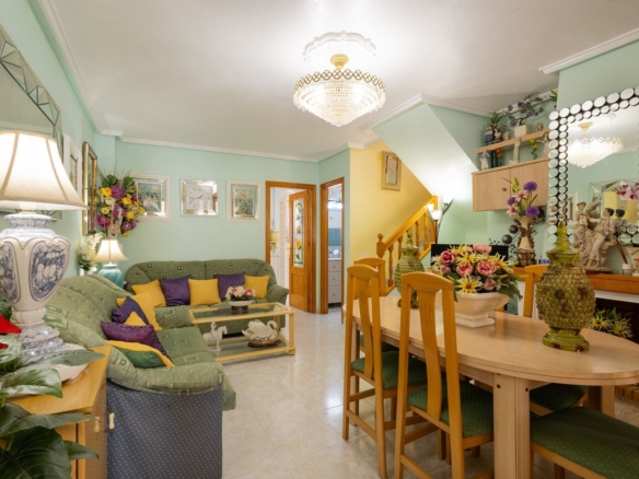 4 Bedroom Property in Torrevieja