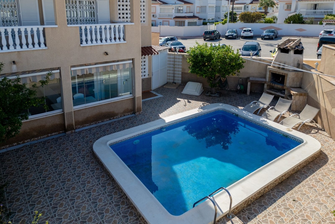 3 Bedroom Property in Playa Flamenca