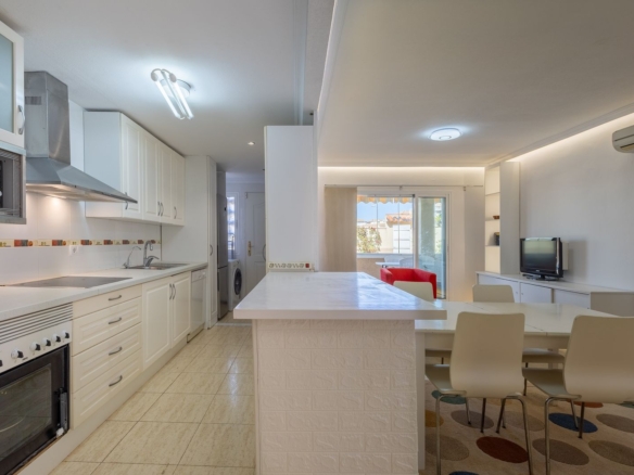 3 Bedroom Property in Playa Flamenca