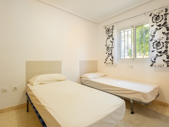 3 Bedroom Property in Playa Flamenca
