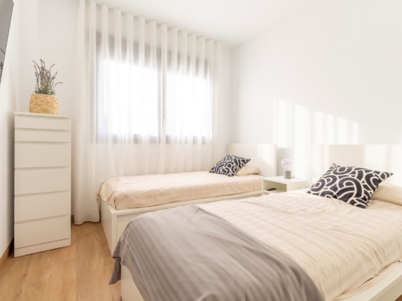2 Bedroom Property in Los Balcones