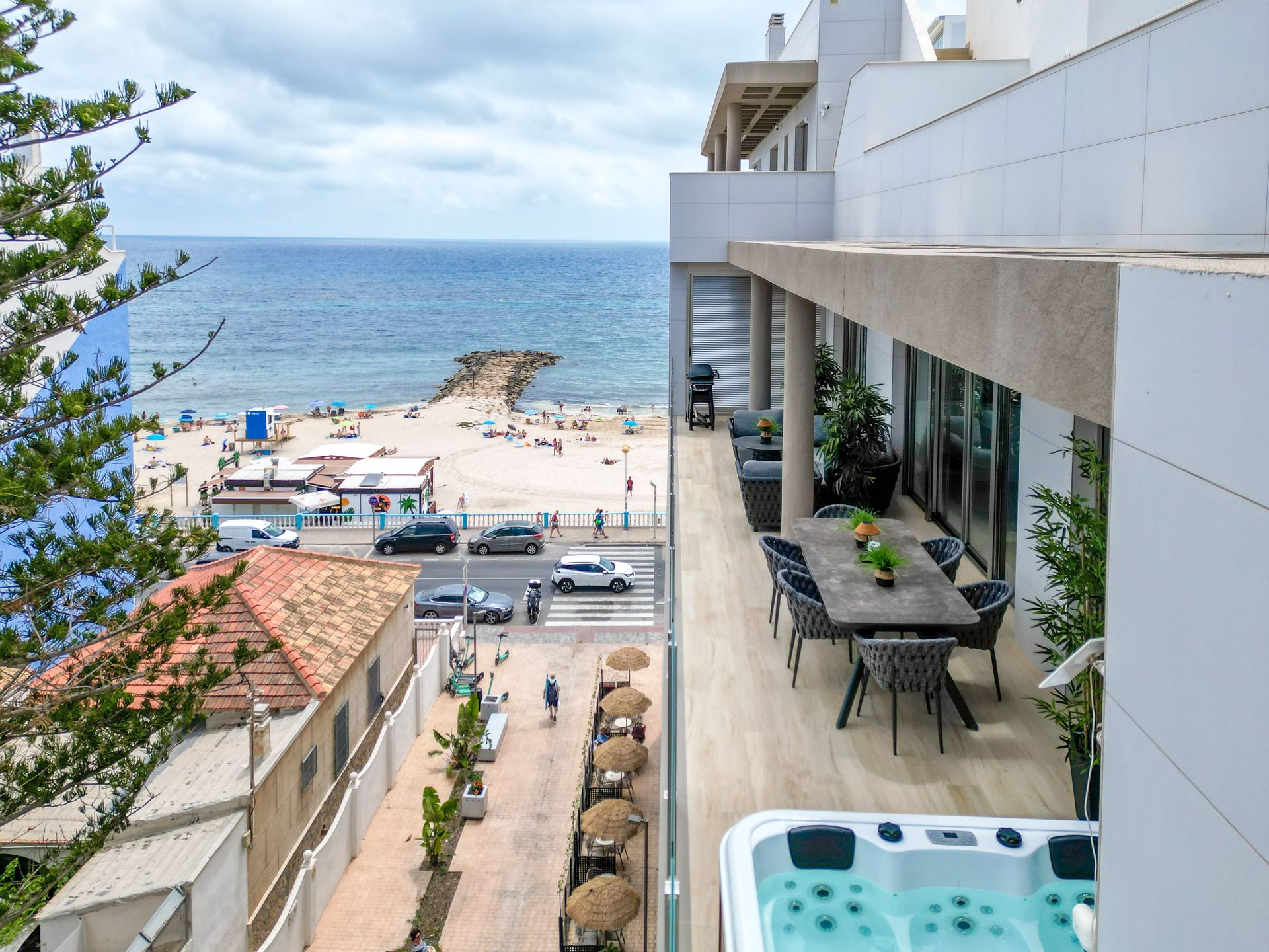 4 Bedroom Property in Torrevieja