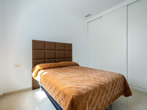 4 Bedroom Property in Torrevieja