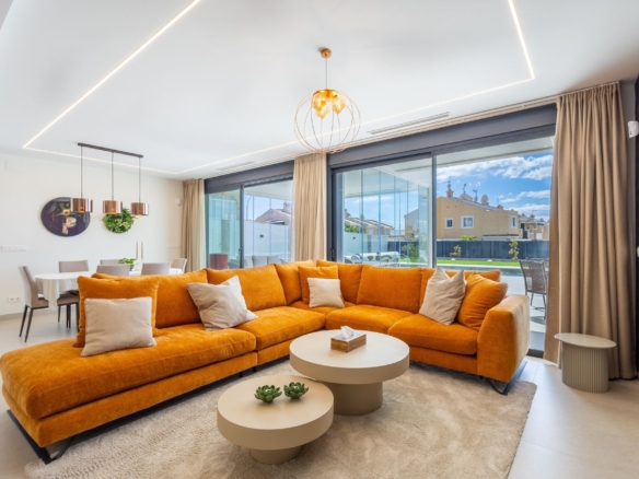 4 Bedroom Property in Aguas Nuevas