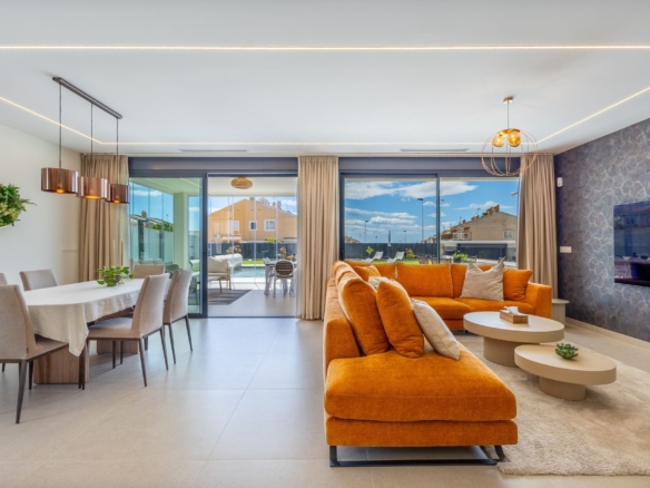 4 Bedroom Property in Aguas Nuevas