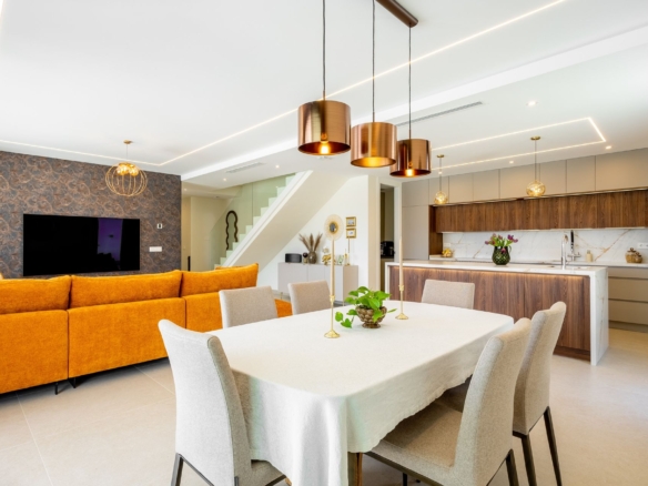 4 Bedroom Property in Aguas Nuevas