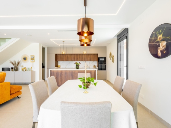 4 Bedroom Property in Aguas Nuevas
