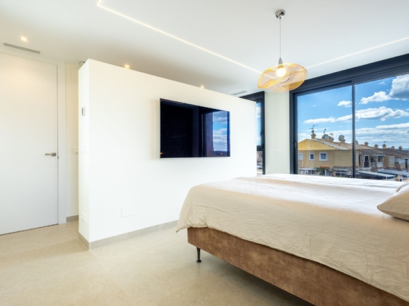 4 Bedroom Property in Aguas Nuevas
